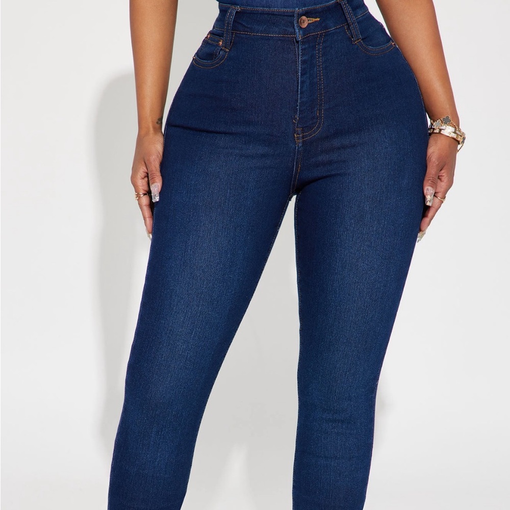 Fashionnova: Supernatural High Rise Jeans - Dark Wash